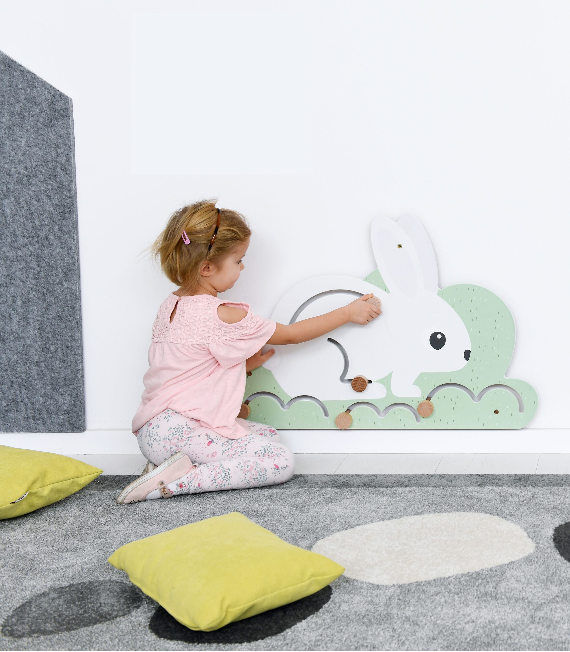 098382_d_21-scaled Manipuliacinė lenta "Kiškis" 098382 - Image 1