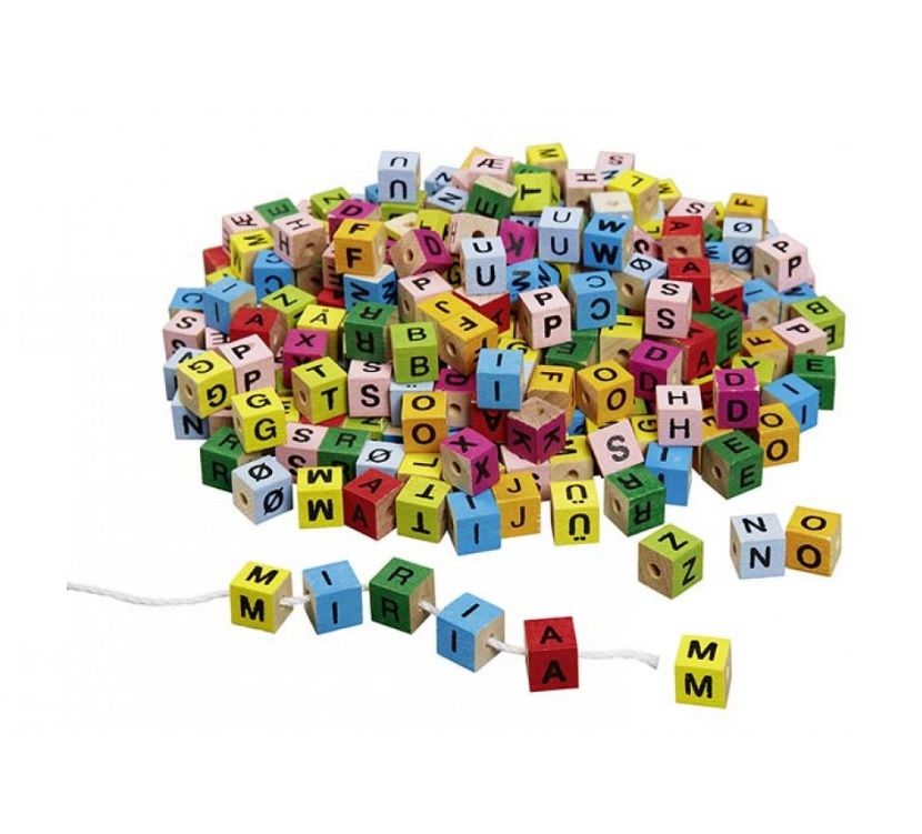 10635-fdfb459bf9297c882fb5dd01f0ef919f Žodžių dėliojimo žaidimas ant virvelės - Image 1