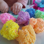 PLAY FOAM modeliavimo putos 6 vnt. LR1805