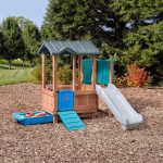 Medinis žaidimų namelis su čiuožykla 4906KR - Image 4